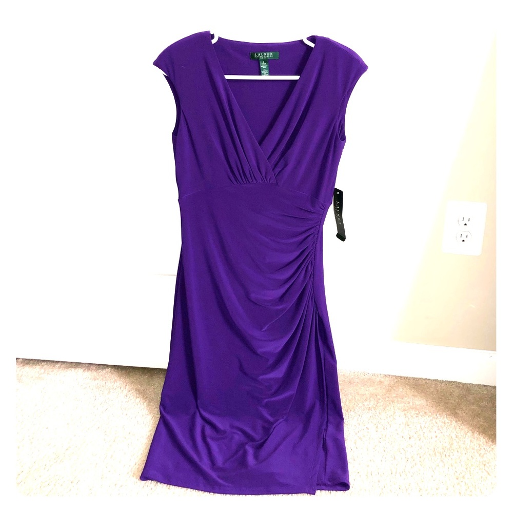 V neck dress